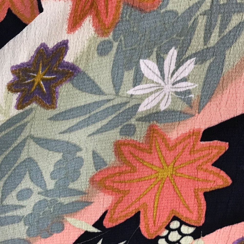 Women's Floral Print Top - Multicolor - Picture 8 of 16